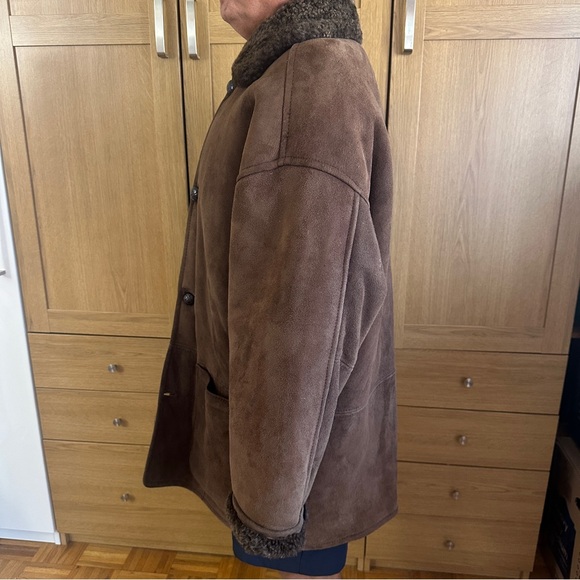 Owen Barry Men’s Brown Shearling Coat Made in Great Britain - Picture 13 of 16